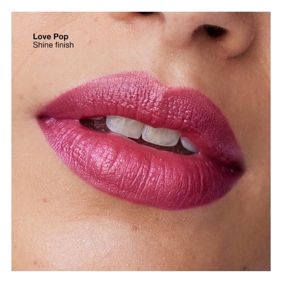 Clinique Makeup Set with Pink Floral Bag - Picture 5 of 5